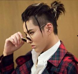 某男星脏辫爆料视频,揭秘背后不为人知的爆料视频